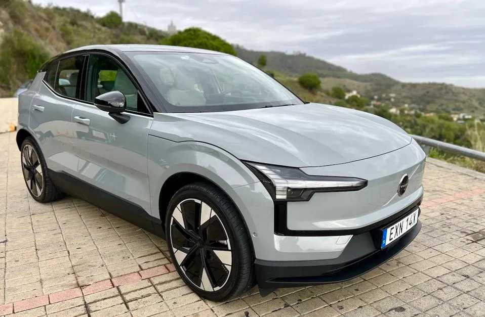 Top 10 Best Electric Cars in India 2025: Prices, Range & Reviews 11 2025 Volvo EX30 Electric SUV First Drive: A Thoughtful, Modern Marvel