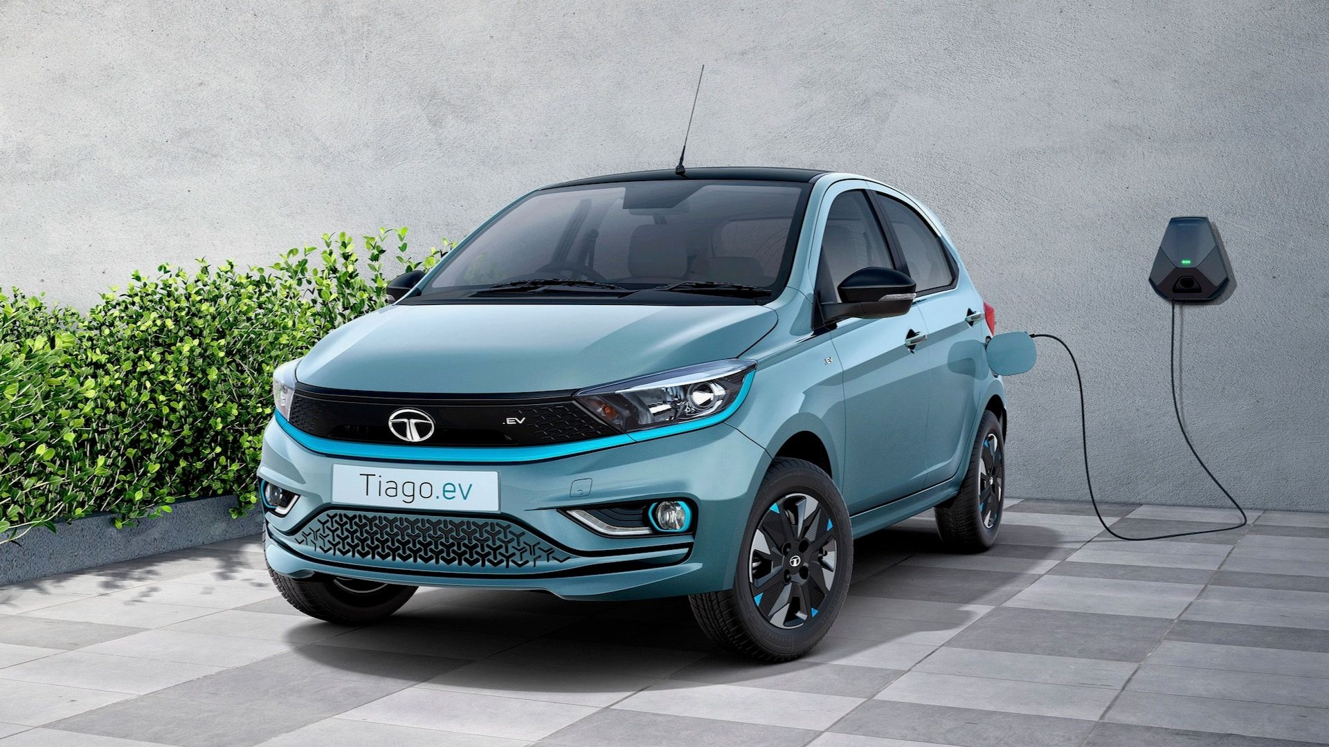 Best Electric Cars Under 10 Lakhs in India 2025: Top Picks, Prices & Reviews 3 Tata Tiago EV: Sleek and steady, conquering Indian highways.